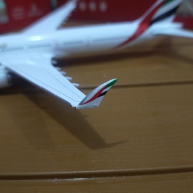 Emirates Boeing 777-9 A6-Eza Gemini Jets 1:400