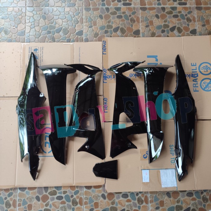 ✨New Ori Body Belakang  Sayap Luar Dalam Honda Supra Fit New/Fit X/Fit S Hitam Terbaru