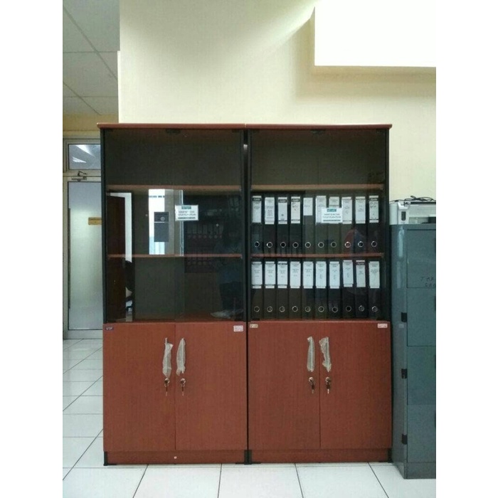 

✨Sale Lemari Arsip Vip Atas Pintu Kaca Limited