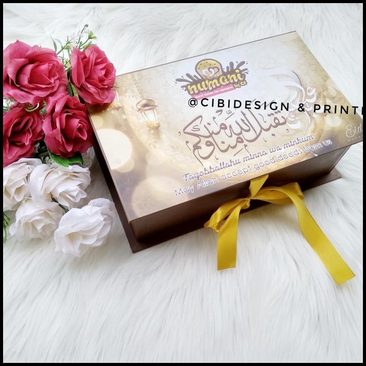 

HOT DEAL BOX HAMPERS / LEBARAN MUAT UKURAN 25 X 15 X 8 CM !!!!!!!