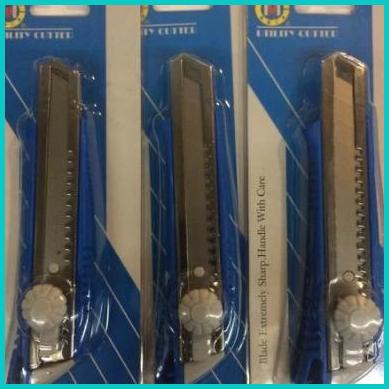 

Cutter Jumbo Cmart Kualitas Bagus Dan tajam Original PREMIUM QUALITY