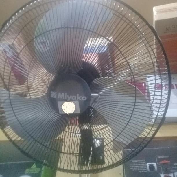 Miyako Kipas Besi 18" Dinding Temk Wall Fan Tornado Miyako 18 Inch