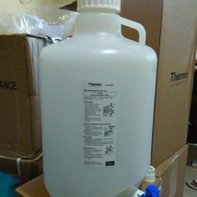 

Thermo Scientific Nalgene Carboy 20 Liter with Spigot PP Autoclavable