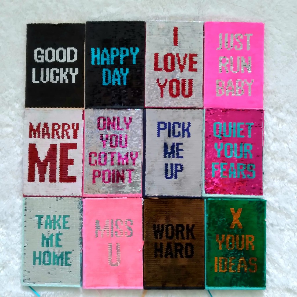 

Buku Flip Sequin: Notebook Agenda Diary Sequin Huruf Alphabet, Bisa Ganti Gambar Buku Alphabet
