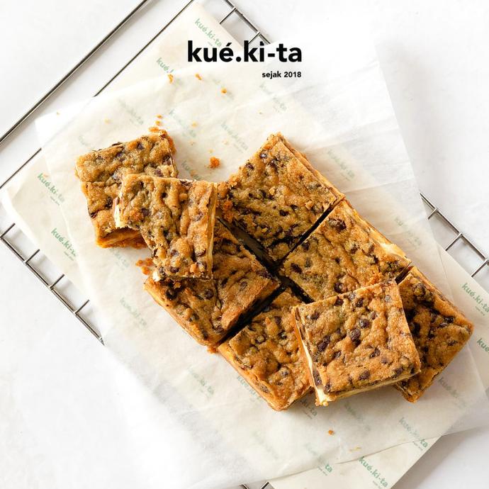 

Cheese Stuffed Cookie Bars Pengiriman Cepat