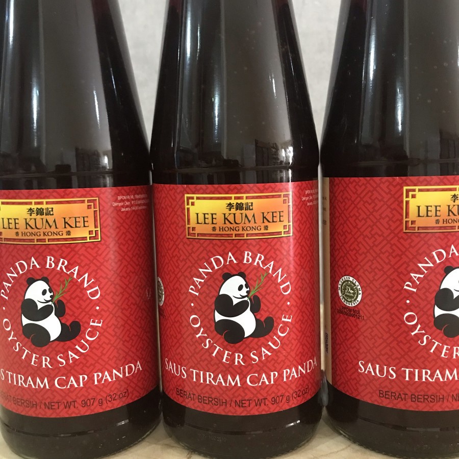 

Lee Kum Kee Saus Tiram 907 Gr / Saus Tiram Cap Panda / Oyster Sauce
