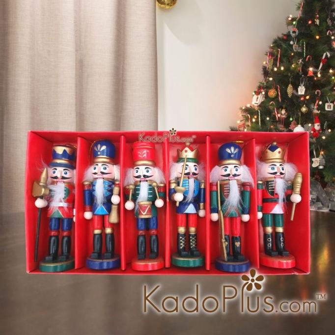 

Nutcracker Classic Colour 13 cm isi 6