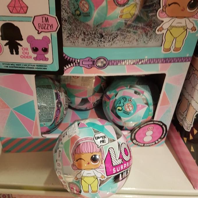 LOL Original LOL Surpise Lil sis Winter Disc