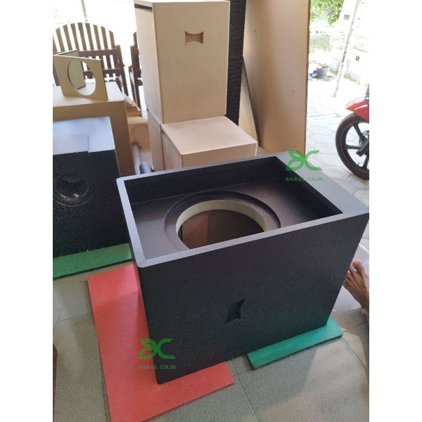 Box Subwoofer - Subwoofer Enclosure 12 Inch Clone JL Audio Box