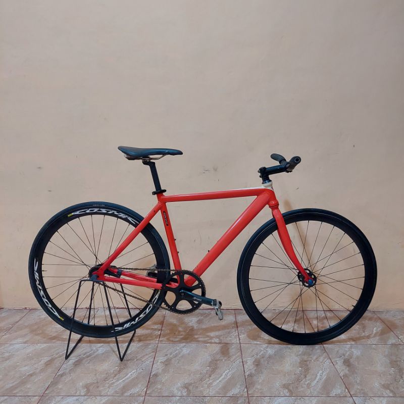 Sepeda Fixie United evolution