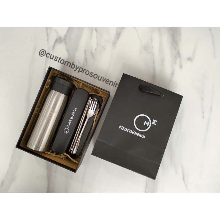 

DISKON MURAH Custom kado natal souvenir gereja hampers Christmas tumbler cutlery BERRY30.JAYA