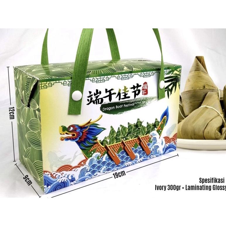 

tERLARIS BOX JAVA MOONCAKE NATAL MERRY CHRISTMAS