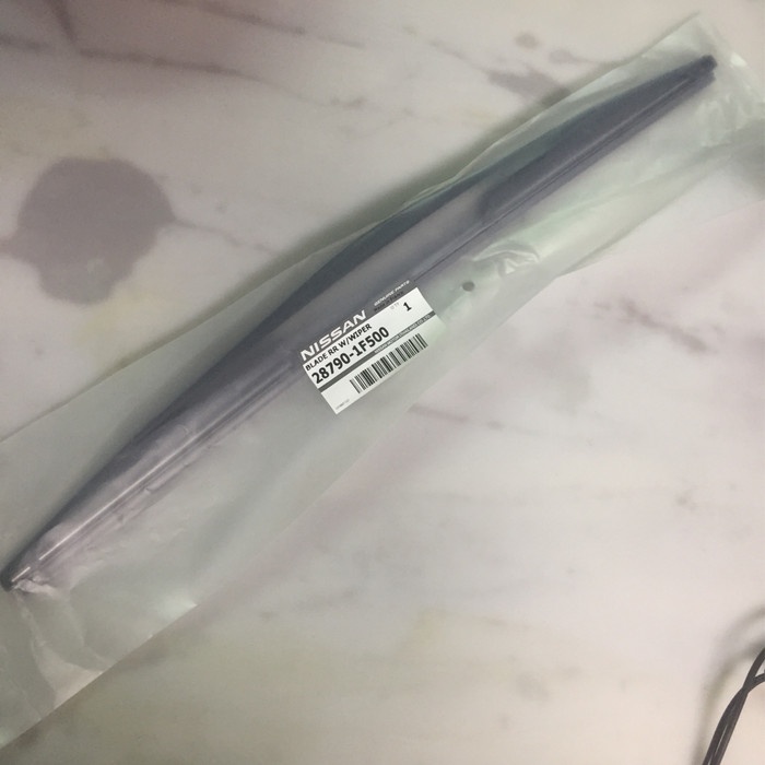 WIPER BLADE BELAKANG NISSAN SERENA C24 (Bintang Motor Nissan)