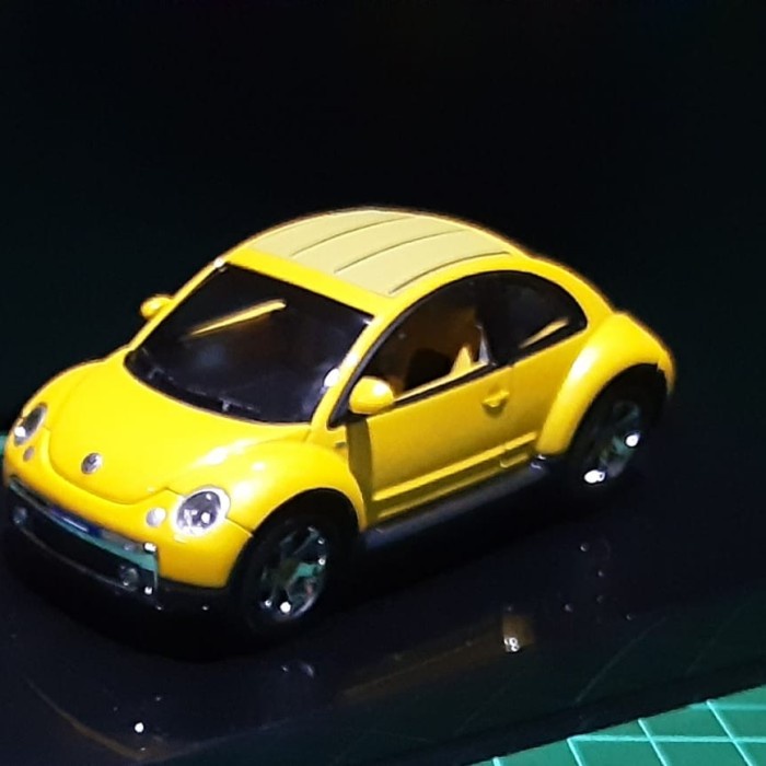 HOT SALE AUTOART 1_43 VW NEW BEETLE DUNE. TERMURAH