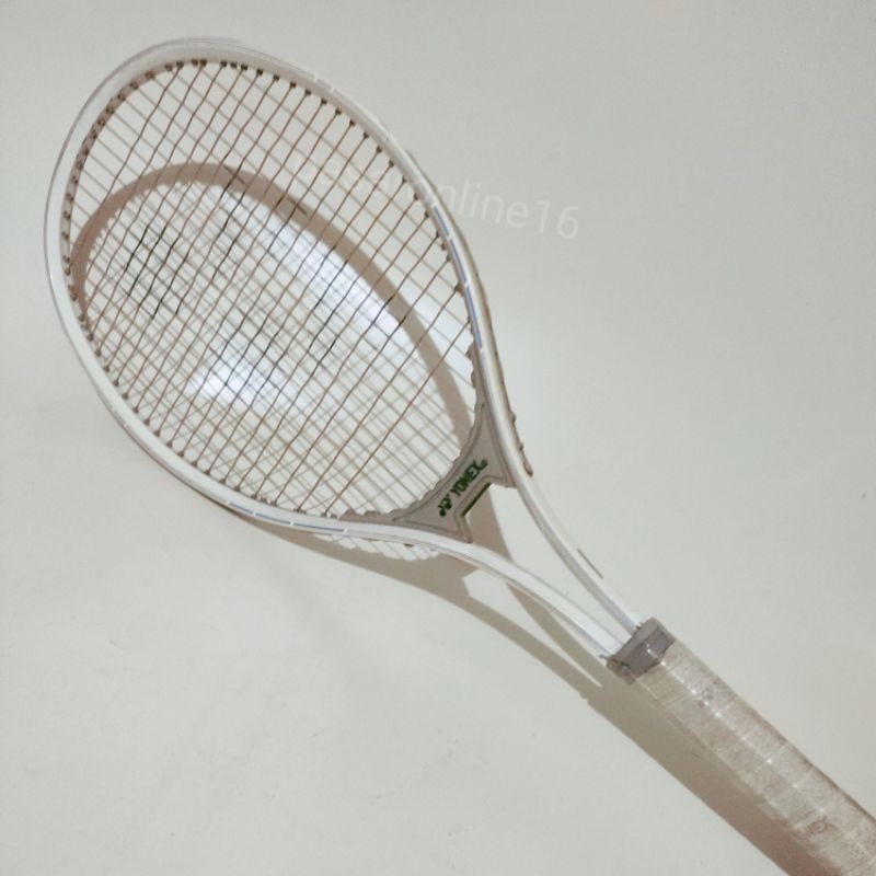 RAKET TENIS YONEX