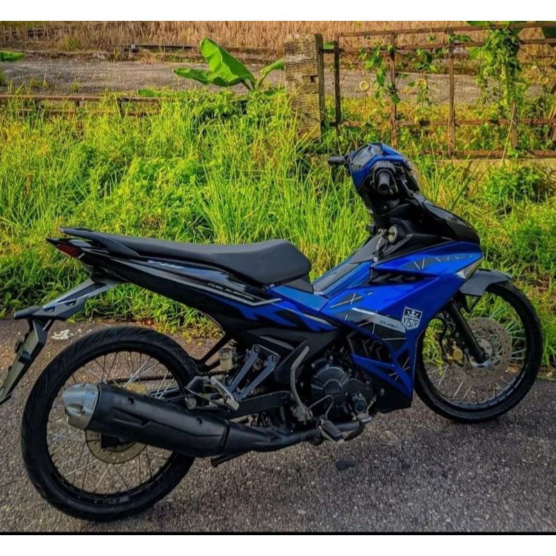 stripping lis sticker decal variasi yamaha jupiter mx king 150 warna biru lis hitam putih