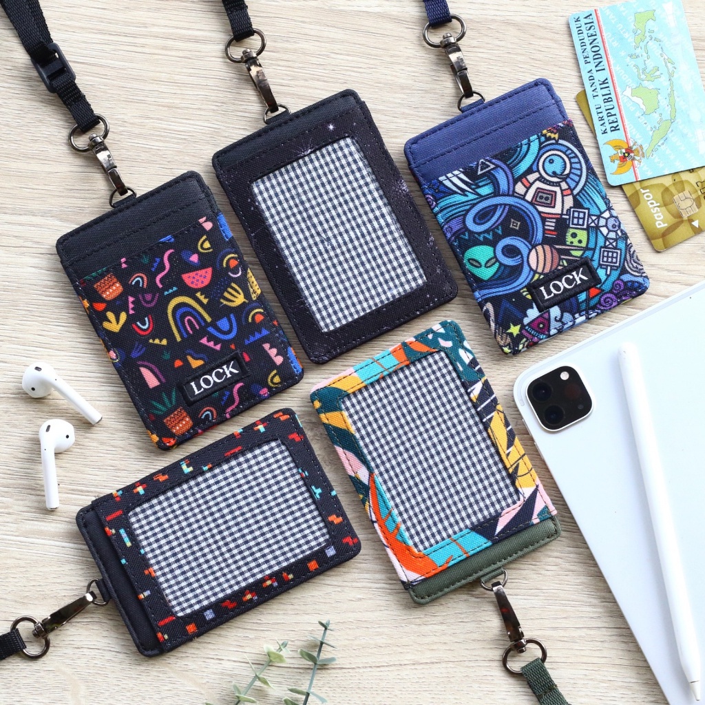 

Gantungan Id Card Kantor Kasual Kalung Name Tag Holder Lanyard Anti Air Pria Wanita Lws911