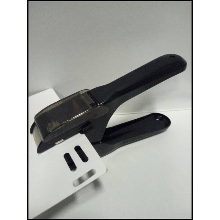 

GRATIS ONGKIR PEMBOLONG ID PLASTIC CARD (KANGARO SLOT PUNCH SLP-154) !!!