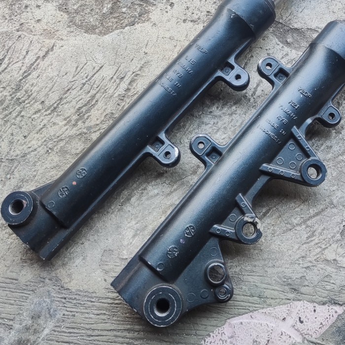 {BEKAS} bottom tabung shock breaker depan nmax n-max n max new original ori - bottom ja Limited