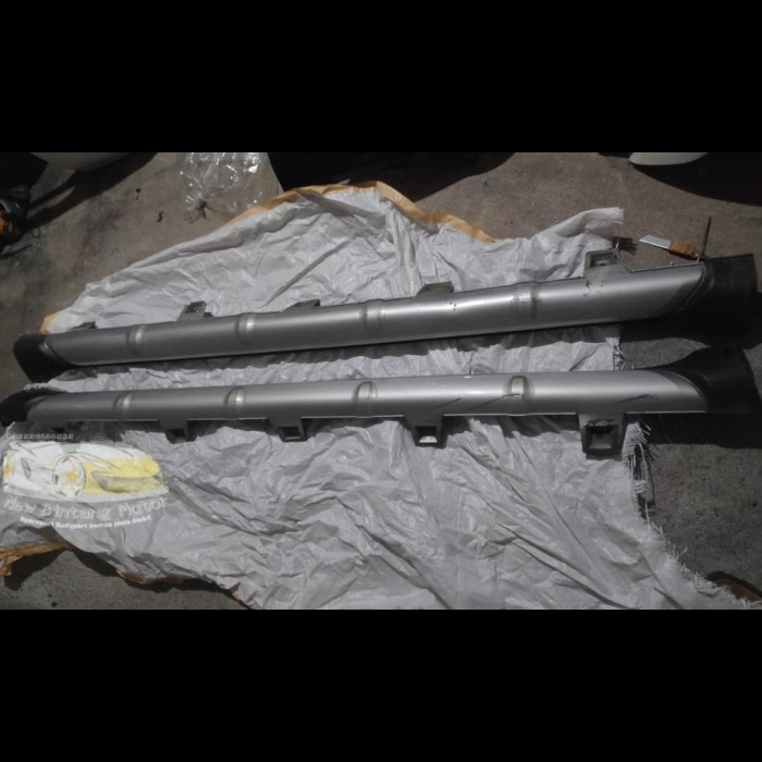 {BEKAS} Bodykit livina xgear 2013 Diskon