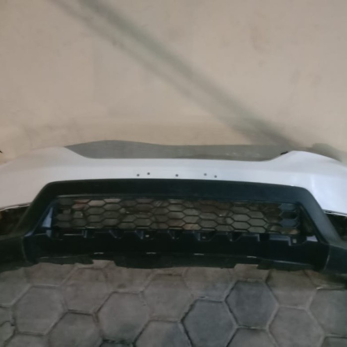 {BEKAS} bumper depan Honda CRV turbo Berkualitas