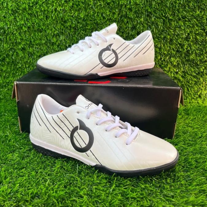 Sepatu Futsal Anak Ortuseight Grade Ori
