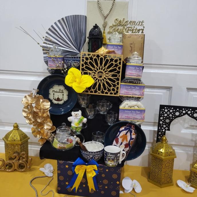 

Terlarisss - Paket Dekorasi Lebaran Idul Fitri Hampers Parcel Hadiah Kue Kering 120 - Langsung Kirim