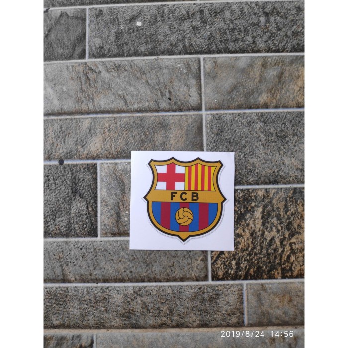 

Terlaris - Stiker Logo Klub Bola Barcelona Barca Casing HP Motor Helm Laptop Buku