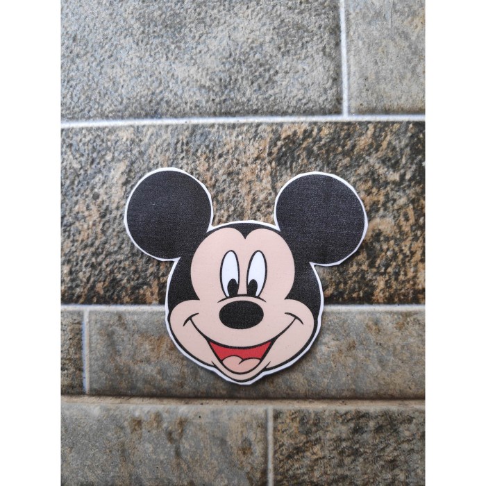 

Terlaris - Stiker Vinyl Karakter Mickey Mouse HP Motor Spion Helm Laptop Buku Tik