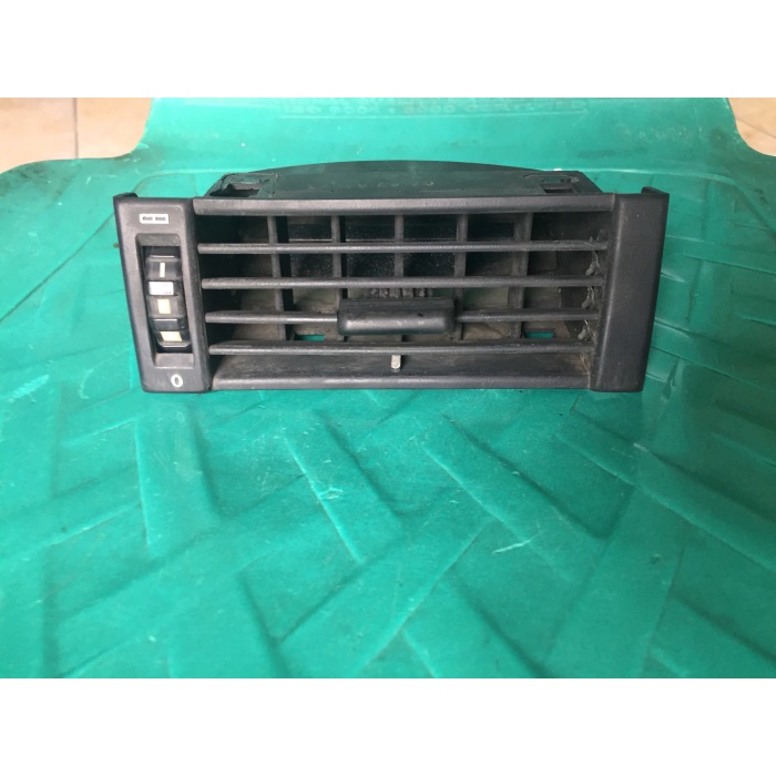 {Second} Kisi Ac KANAN Mercedes Benz W124 Berkualitas