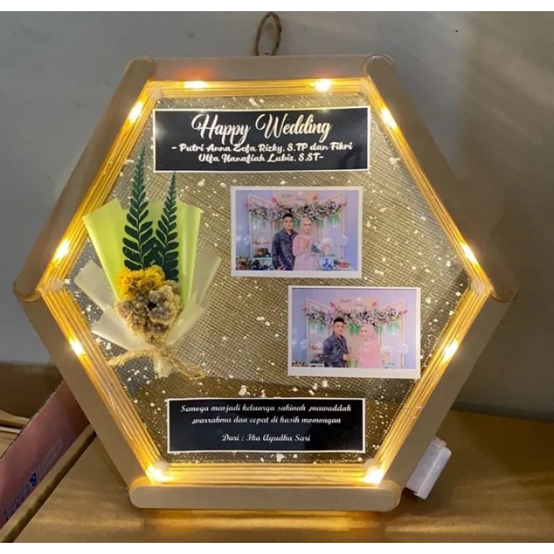 Hexa frame austentic (rekomendasi hadiah ulang tahun, wedding, wisuda) kado murah