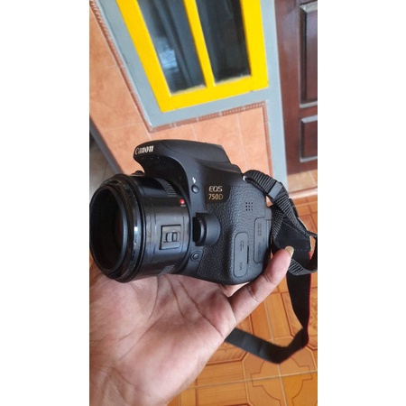 canon dslr 750d