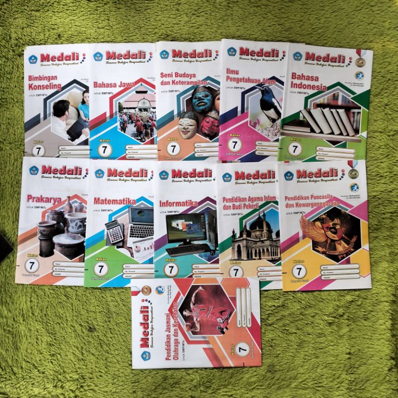 BUKU LKS MEDALI PENDIDIKAN PANCASILA ILMU PENGETAHUAN ALAM INFORMATIKA PENDIDIKAN AGAMA ISLAM BAHASA