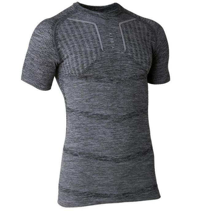 Kipsta Baselayer 500 Abu-Abu Pria 8497602 Stok Terbatas
