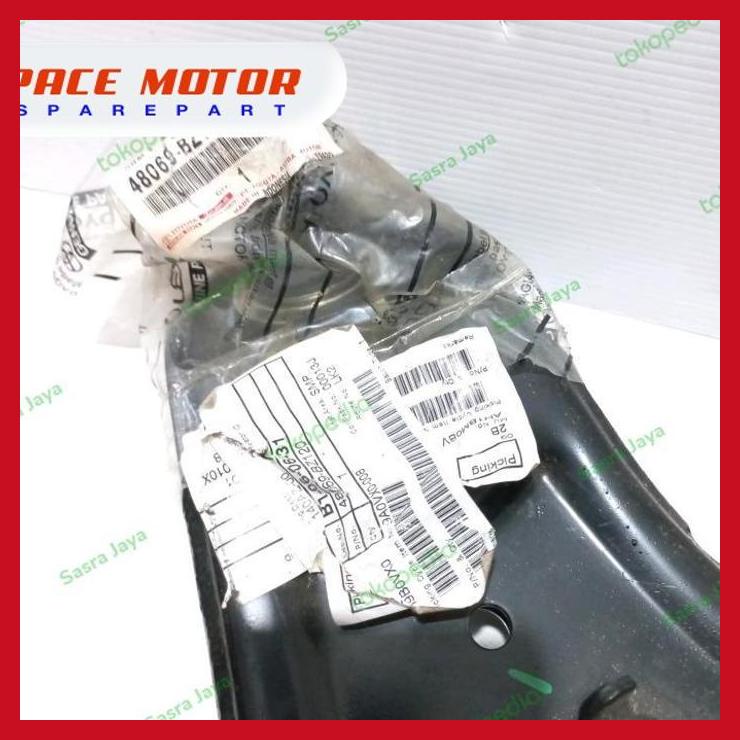 Lower Arm Assy/Sayap Bawah RUSH|TERIOS 2007 - 2015 TOYOTA GENUINE