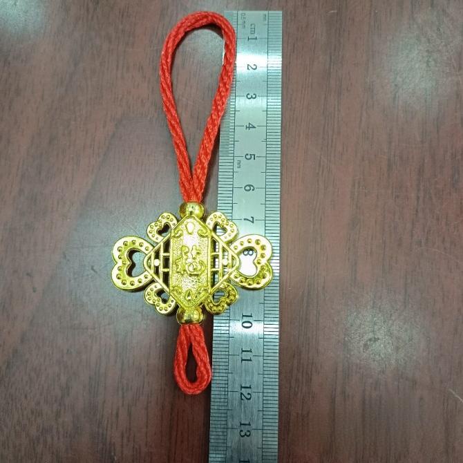 

Tassel Fu Emas Gantungan Atas Rumbai Aksesories Parcel Tali Kepang Original