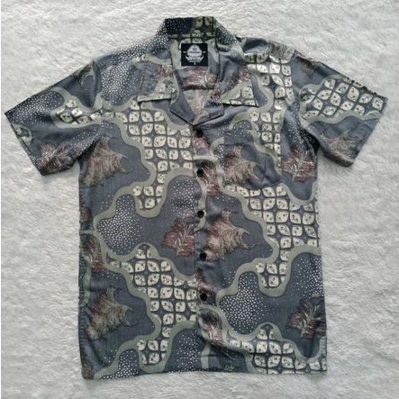 Unpossed kemeja Pendek Hawai Grey 508