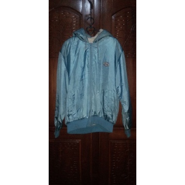 jaket parasut pria/wanita asics unisex original kondisi 90%