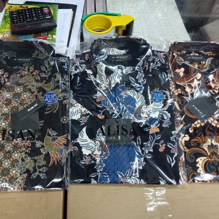 [COD] Alisan Kemeja Batik Lengan Pendek Reguler  Slimfit Terbaru
