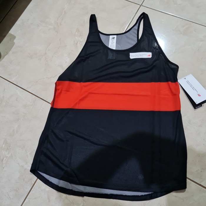 ✨Ori District Vision New Balance Impact Women Singlet Size M Limited