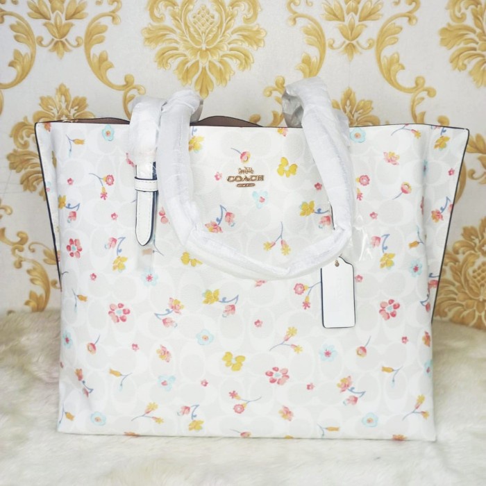 ✨New Coach Mollie Tote Large Flower Multi Berkualitas