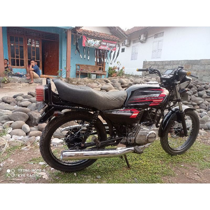 knalpot standar Suzuki TRS
