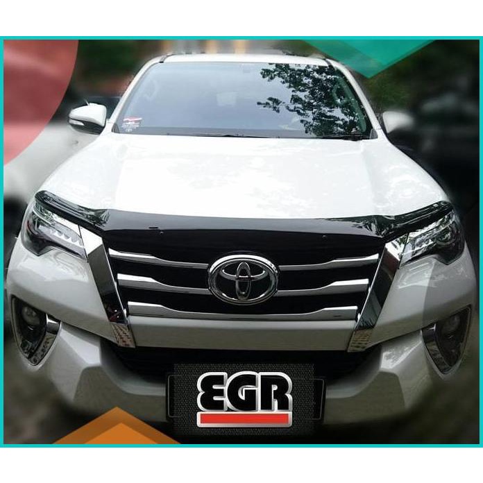 Aksesoris EGR Hood Deflector Deflecta Fortuner 16+ / Hilux Revo 16novz