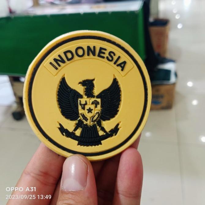 

Ready...Ready...Ready...] patch rubber pvc garuda indonesia / krem