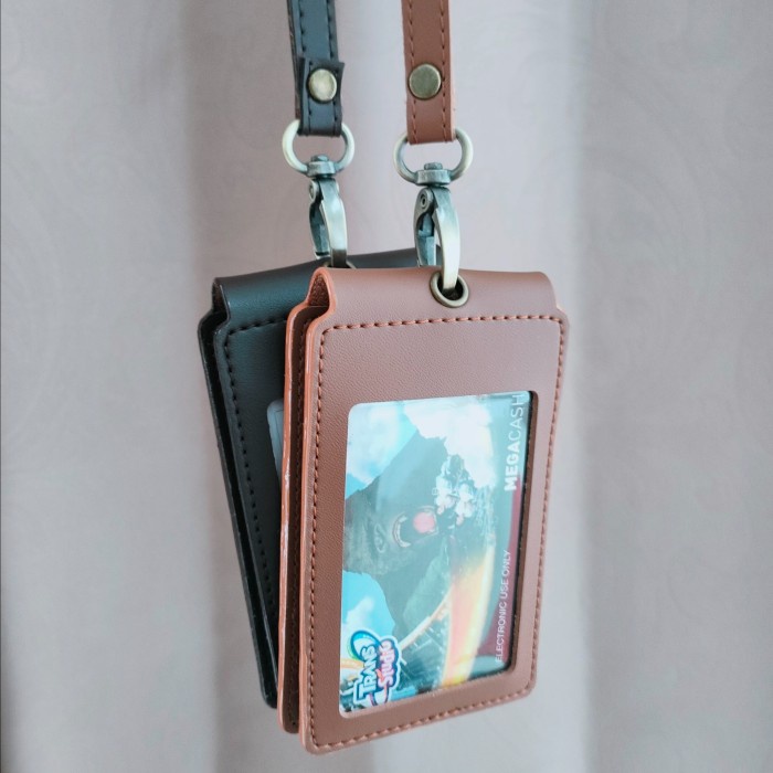 

NAME TAG ID CARD HOLDER KULIT LANYARD HARGA TERJANGKAU BERKUALITAS.