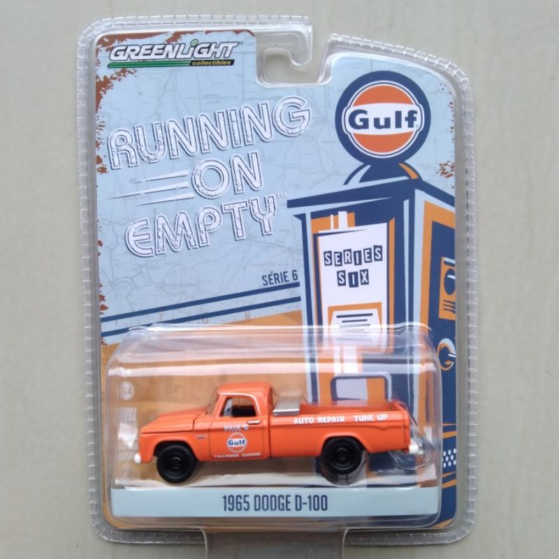 Greenlight 1965 Dodge D-100 Gulf Pickup D100 Running Empty