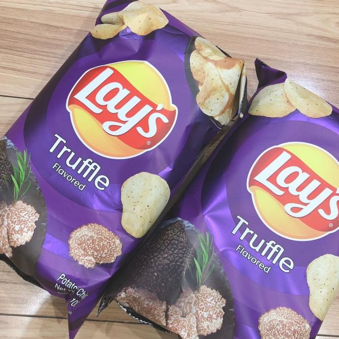 

BIG SALE LAYS TRUFFLE POTATO CHIPS !!!!!