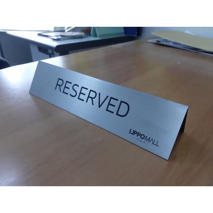 

Signage Table Sign Stainless Hairline 1mm Uk. 6,5cm x 22cm