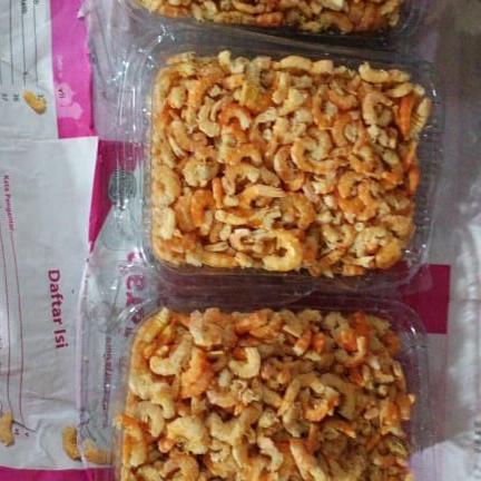 

ebi/udang kupas kering per 500gr