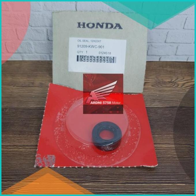 Oil Seal Oli sil 12x22x7 Persneling Operan Gigi CS1 Sonic CB CBR 150 R